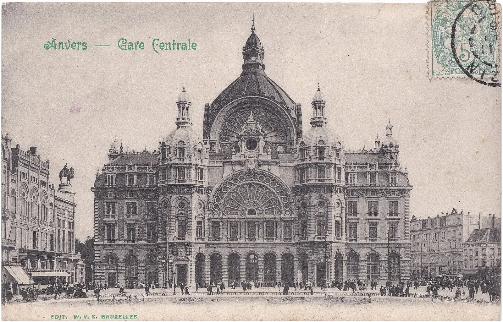 Antwerp Central Station: Anvers — Gare Centrale — (Station Antwerpen-Centraal)