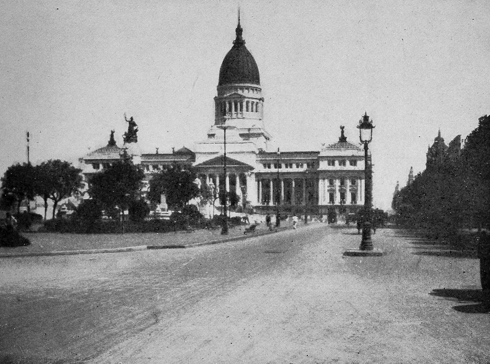 Palace of the Argentine National Congress: The Raymond-Whitcomb exceptional tours to South America; small groups under escort with the character and appearance of private parties (1917) (14799437793)