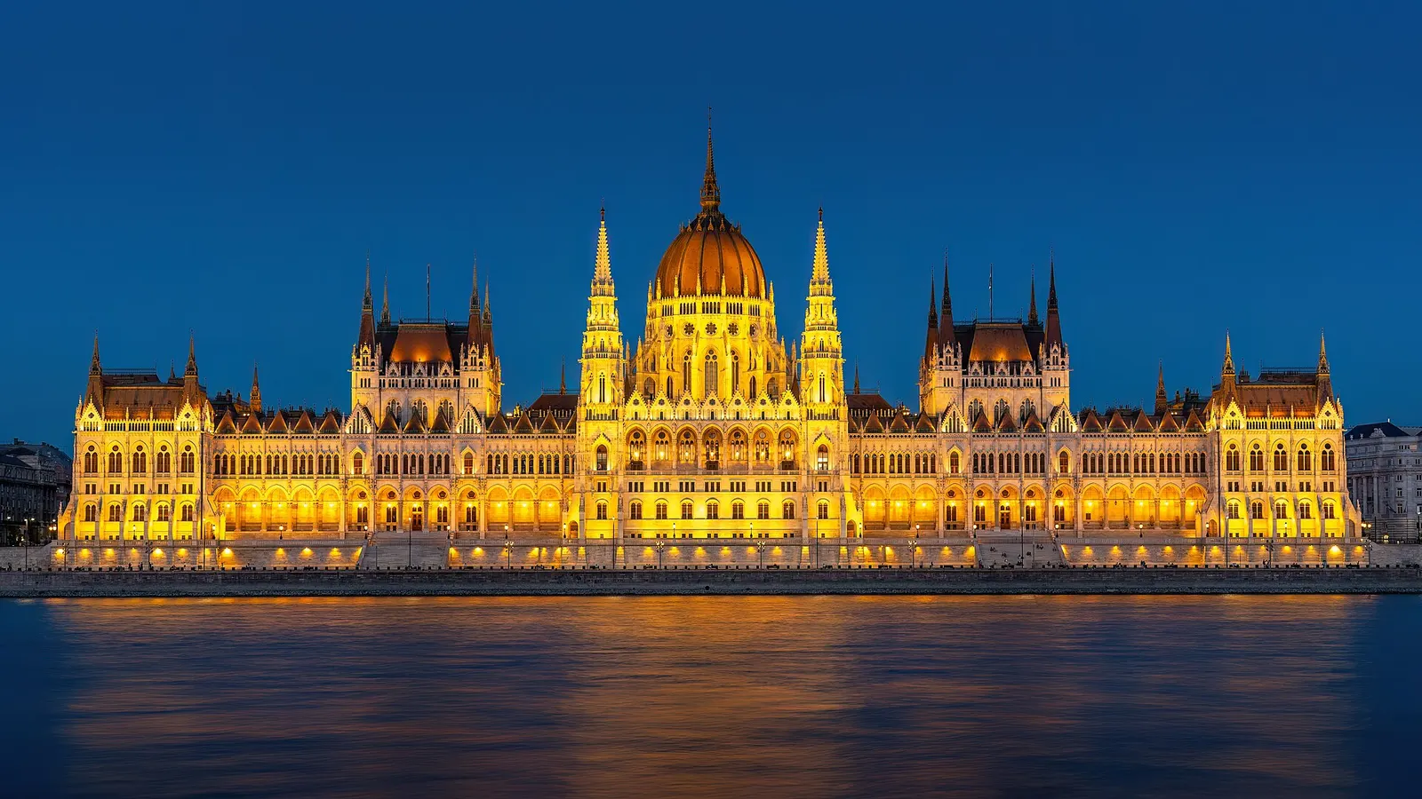 Hungarian Parliament Building: Hungarian Parliament Building 2023-9
