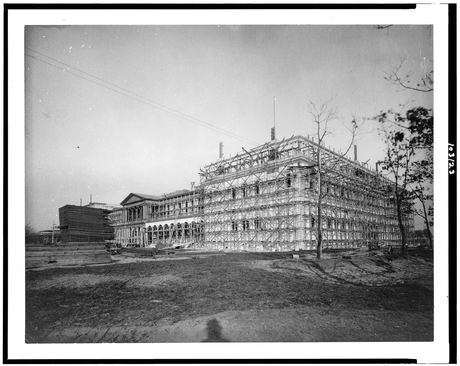 World's Columbian Exposition: Exterior of Woman's Building, while under construction, at World's Fair, Chicago, Illinois LCCN91727847