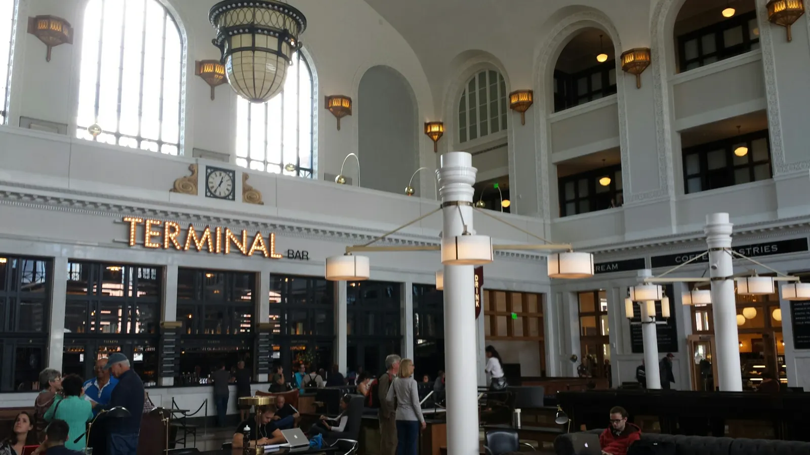 Union Station: Union Station (Denver) interior