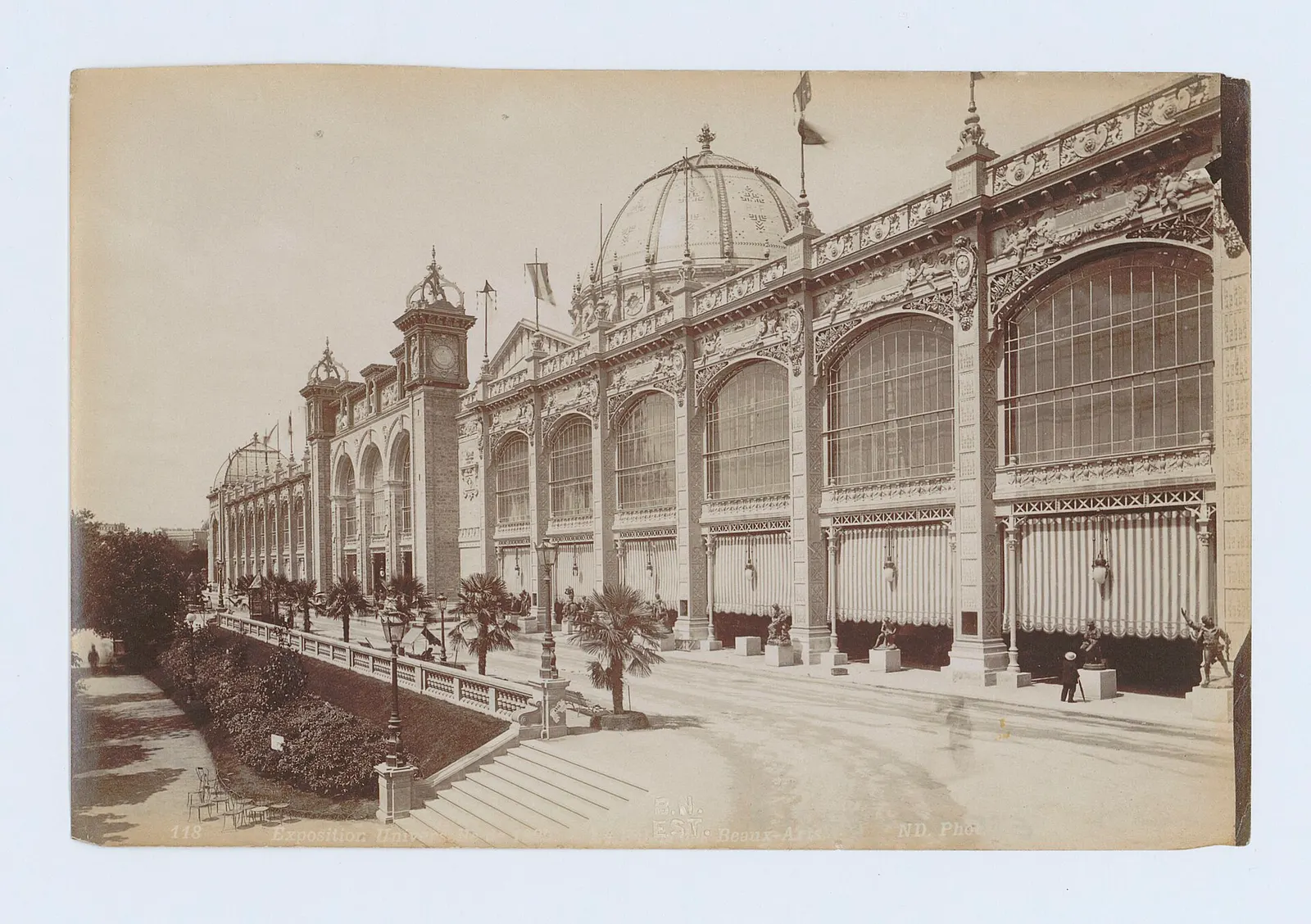 Palais des Beaux-Arts and Palais des Arts Libéraux: Exposition Universelle de 1889. Le Palais des Beaux-Arts - btv1b11600115k