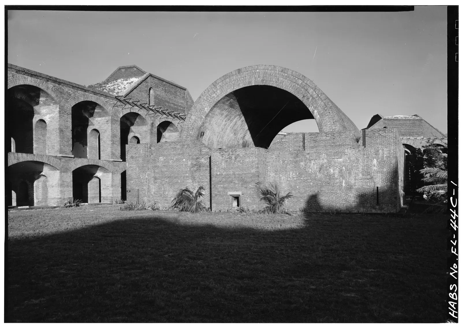 Fort Jefferson: GENERAL VIEW. LOCATED ON THE EAST SIDE OF THE FORT - Fort Jefferson, Powder Magazine A, Garden Key, Key West, Monroe County, FL HABS FLA,44- ,1H-1