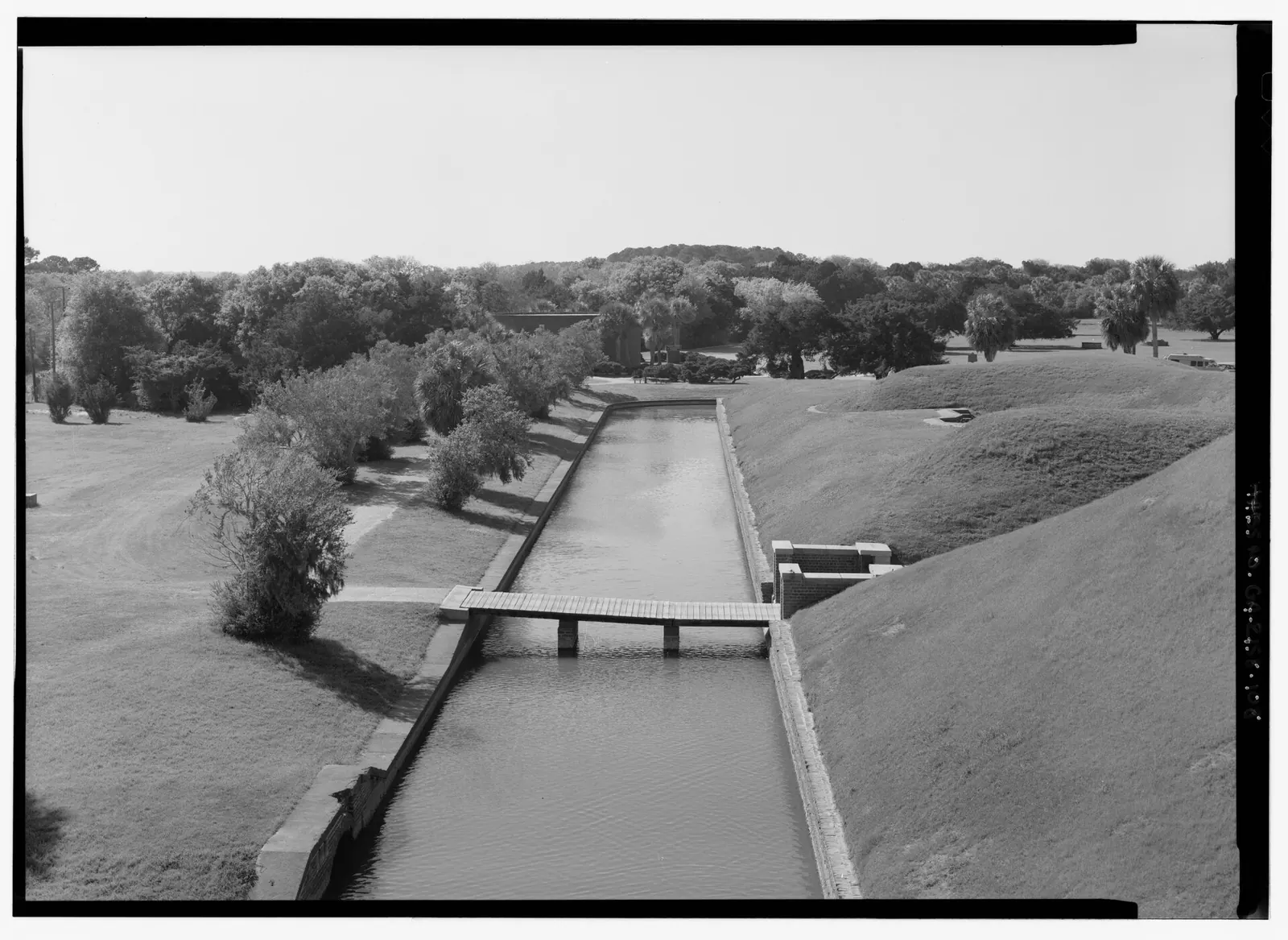 Fort Pulaski: DUPLICATE OF THE HISTORIC VIEW FROM THE RAMPARTS - Fort Pulaski, Cockspur Island, Savannah, Chatham County, GA HABS GA,26-SAV.V,2-108