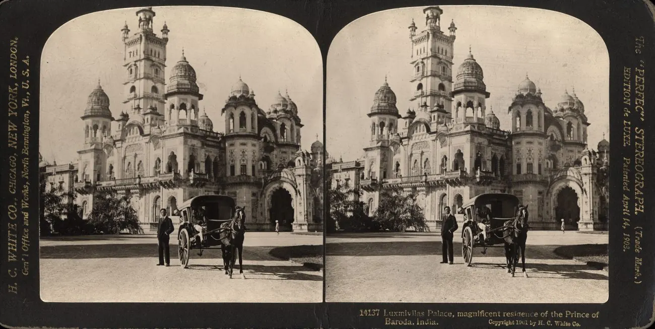 Laxmi Vilas Palace: Laxmi Vilas Palace (8764230577)
