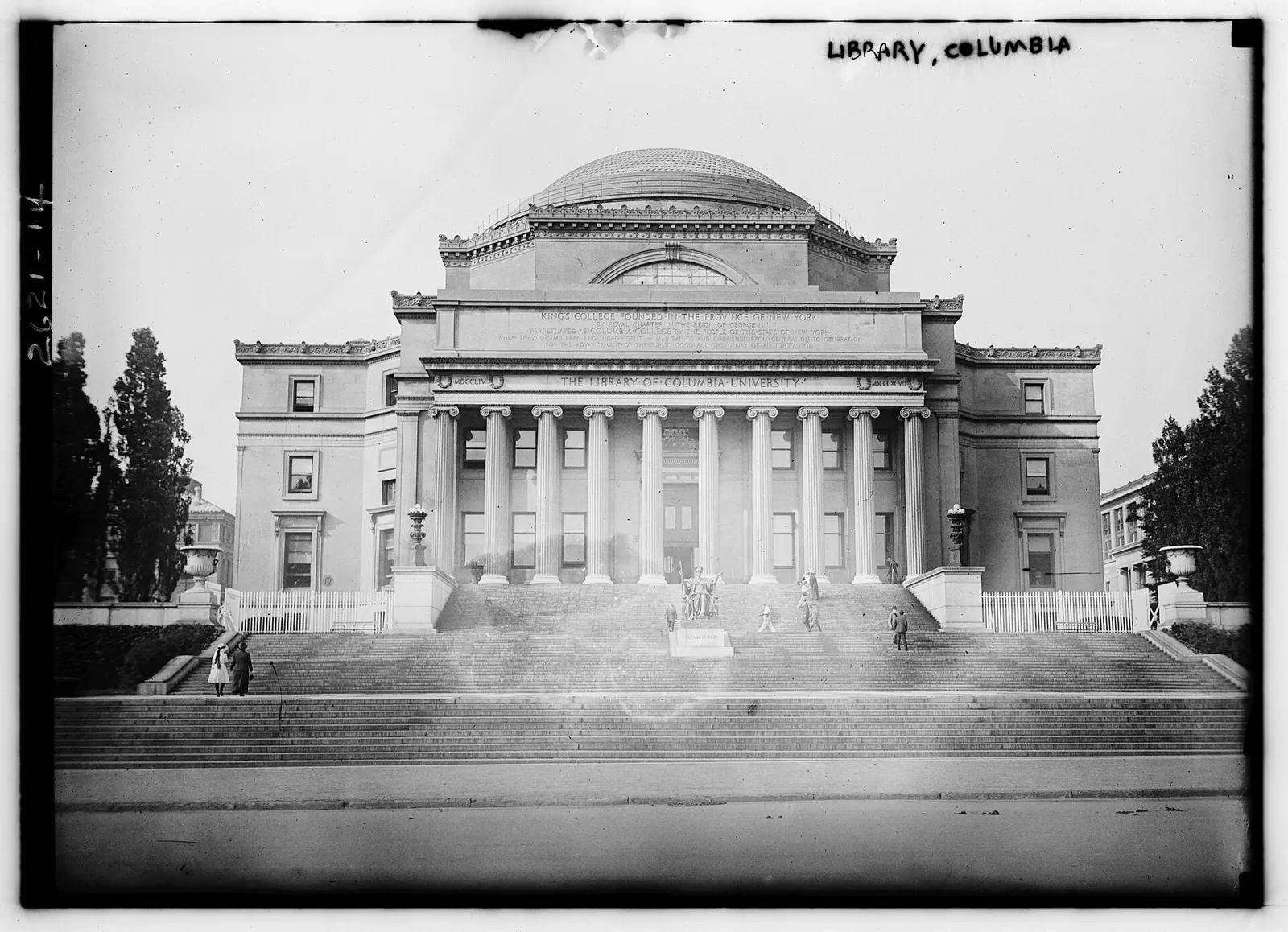 Low Memorial Library: Library - Columbia LCCN2014692431