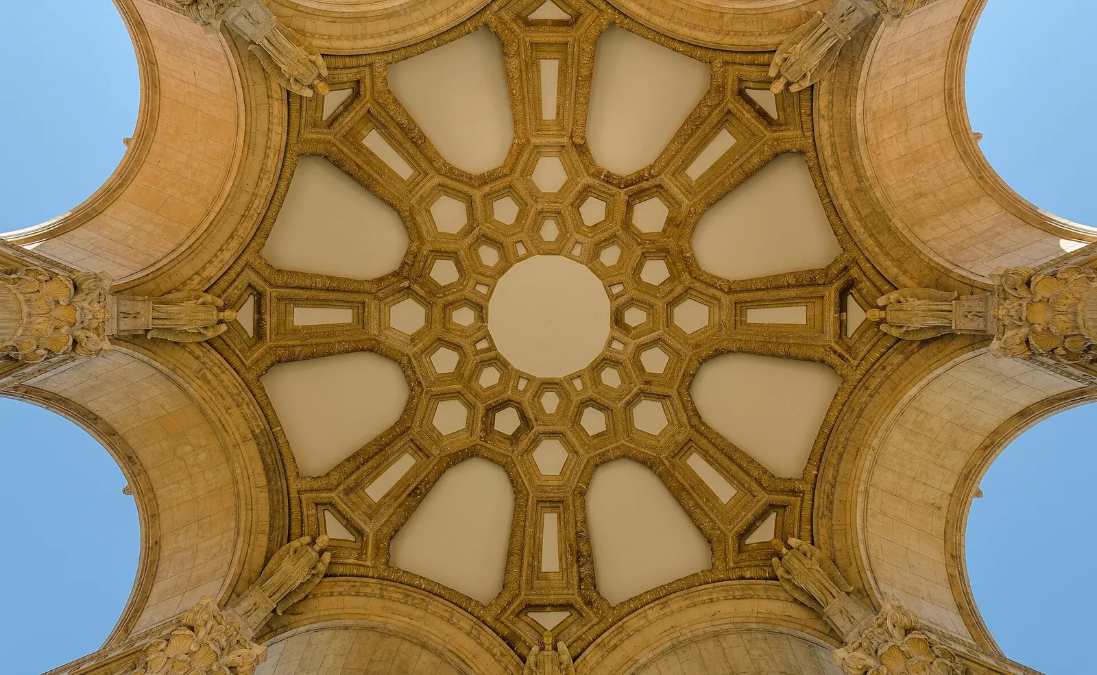 Palace of Fine Arts: Cupola Palace of Fine Arts San Francisco 2013
