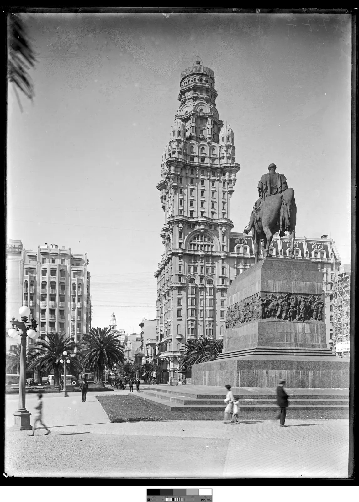 Palacio Salvo: Plaza Independencia - 0577FMHA
