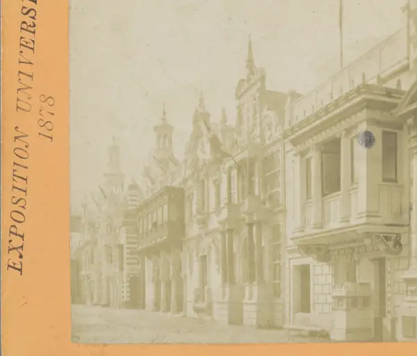 Het Griekse paviljoen en de Rue des Nations op de Wereldtentoonstelling van 1878 Grece et Rue des Nations Exposition Universelle 1878 (serietitel op object)