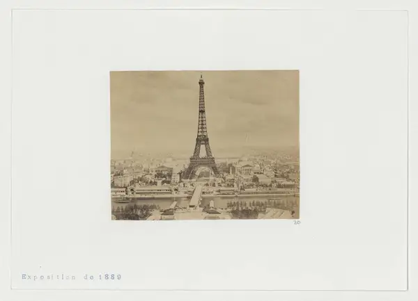 General view from the Trocadéro toward the Champ de Mars and the 300-metre tower