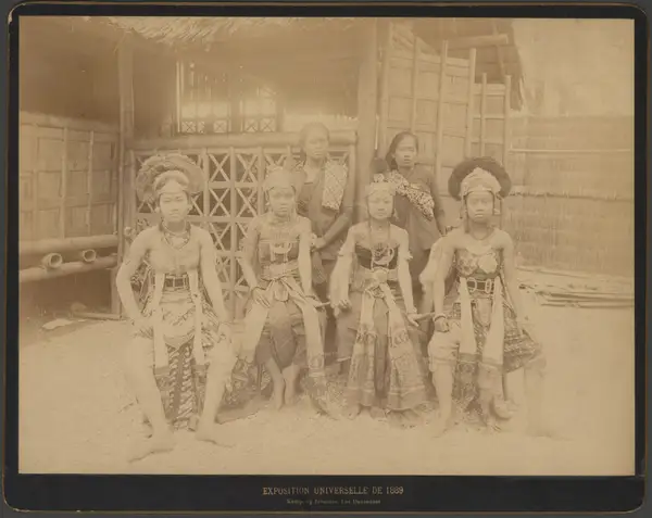 Javanese dancers in the Kampong Javanais, 1889
