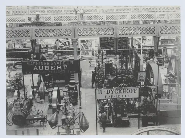 Aubert and R. Dyckhoff steam engines in the Galerie des Machines
