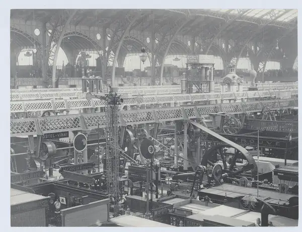 Railway equipment in the Galerie des Machines