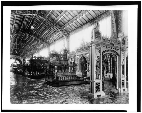 Gallery of Thirty Meters, looking toward altar piece from the Church of St. Ouen, and Haviland exhibit, Paris Exposition, 1889