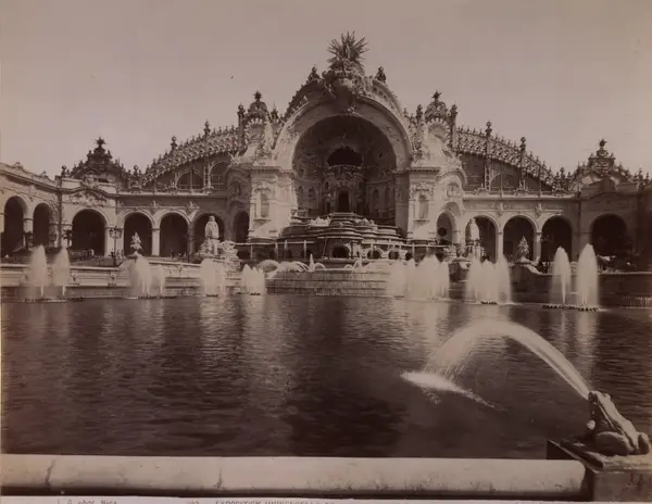 KITLV A1125 - Waterkasteel op de Wereldtentoonstelling te Parijs in 1900, KITLV
