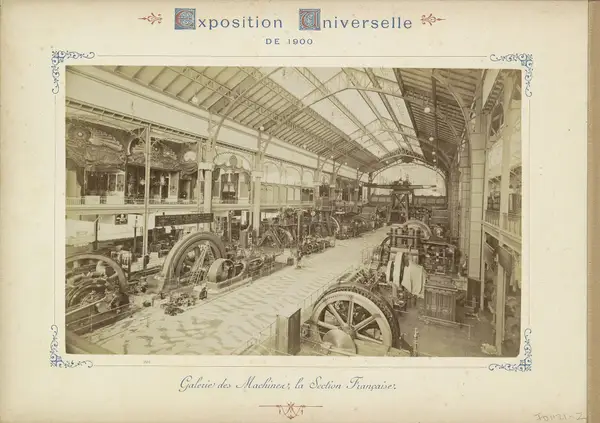 Machinerieën in de Franse sectie van het Palais des Machines te Parijs Galerie des Machines, la Section Française