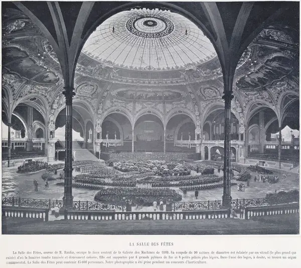 La salle des fêtes, Exposition Universelle