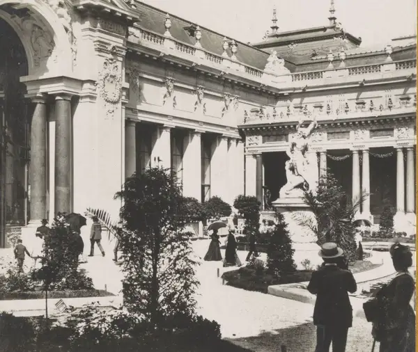 De binnenplaats van het Petit Palais tijdens de Wereldtentoonstelling van 1900 Expon 1900 Cour interieur du Petit Palais