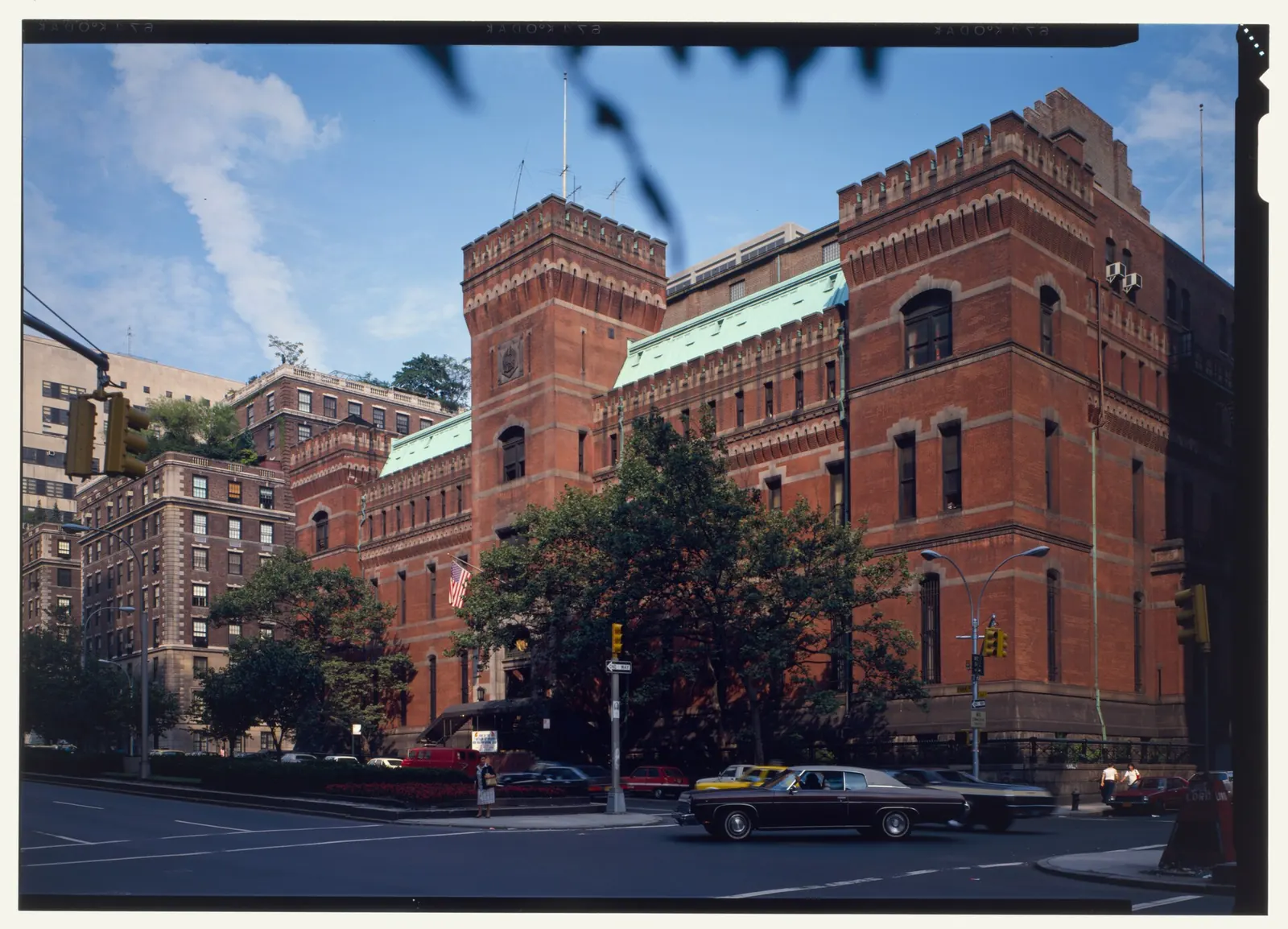 Park Avenue Armory: General view looking from the southwest (duplicate of HABS No. NY-6295-8) - Seventh Regiment Armory, 643 Park Avenue, New York, New York County, NY HABS NY,31-NEYO,121-105 (CT)