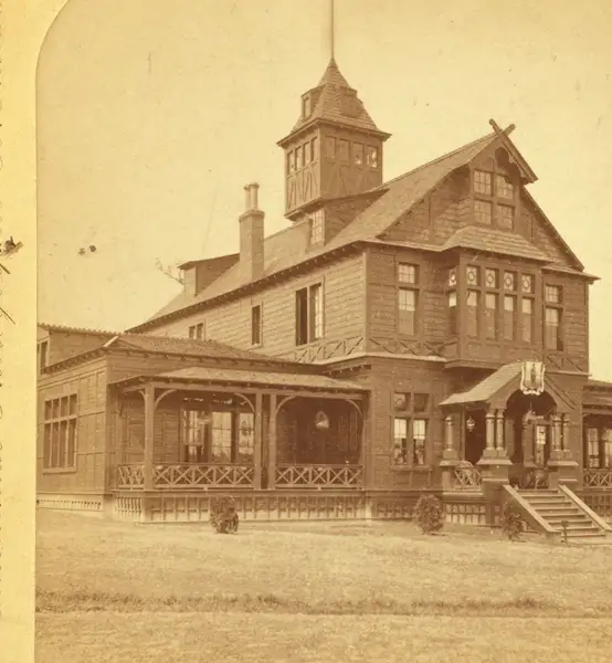 Massachusetts State building