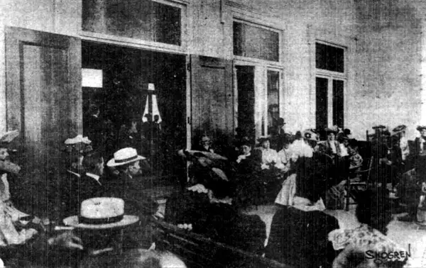 1905 Oregon Building interior L&C Expo (1)