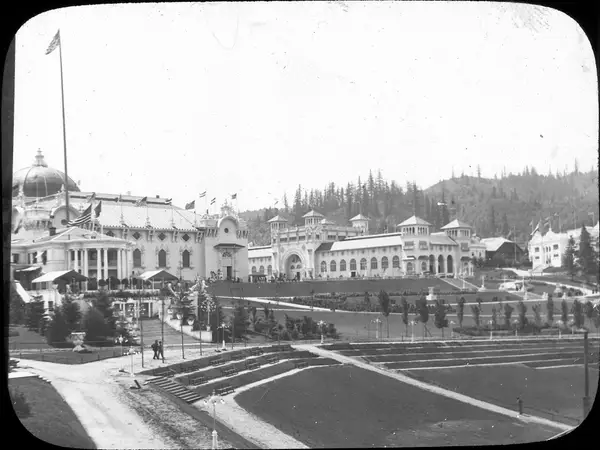 Lakeview Terrace and buildings