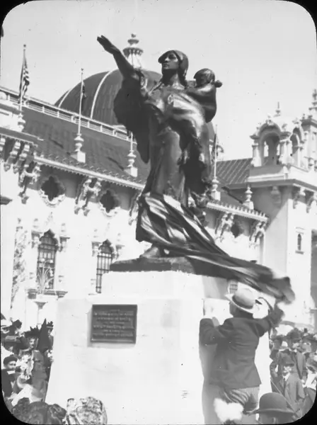 View of Sacajawea statue