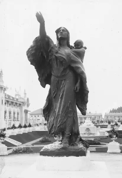 Sacajawea statue
