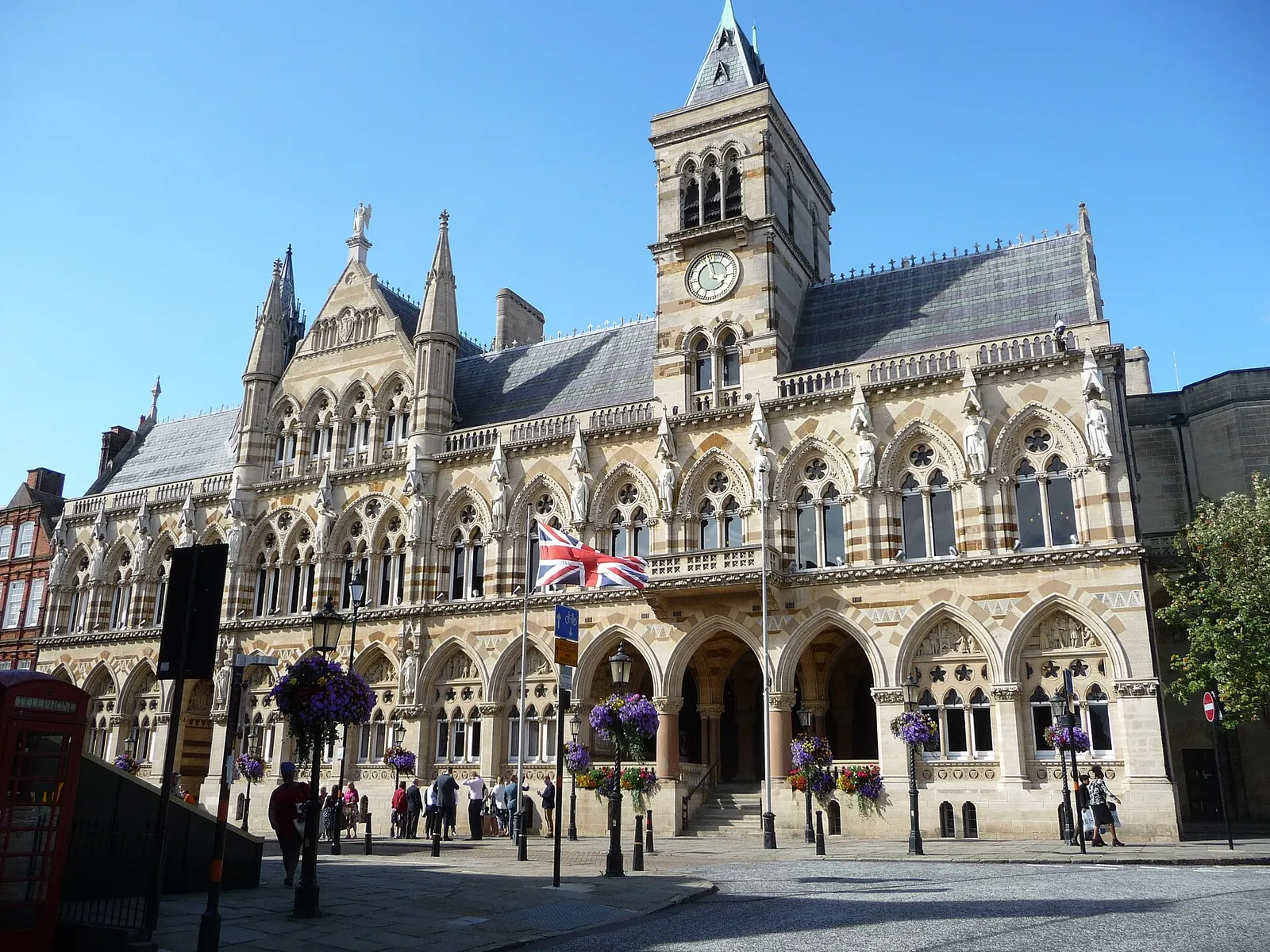 Great Fire of Northampton, After: Northampton Guildhall 01