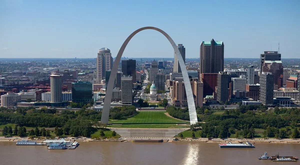 St. Louis Fire of 1849, After: Gateway Arch - St. Louis - Missouri (17275578342)