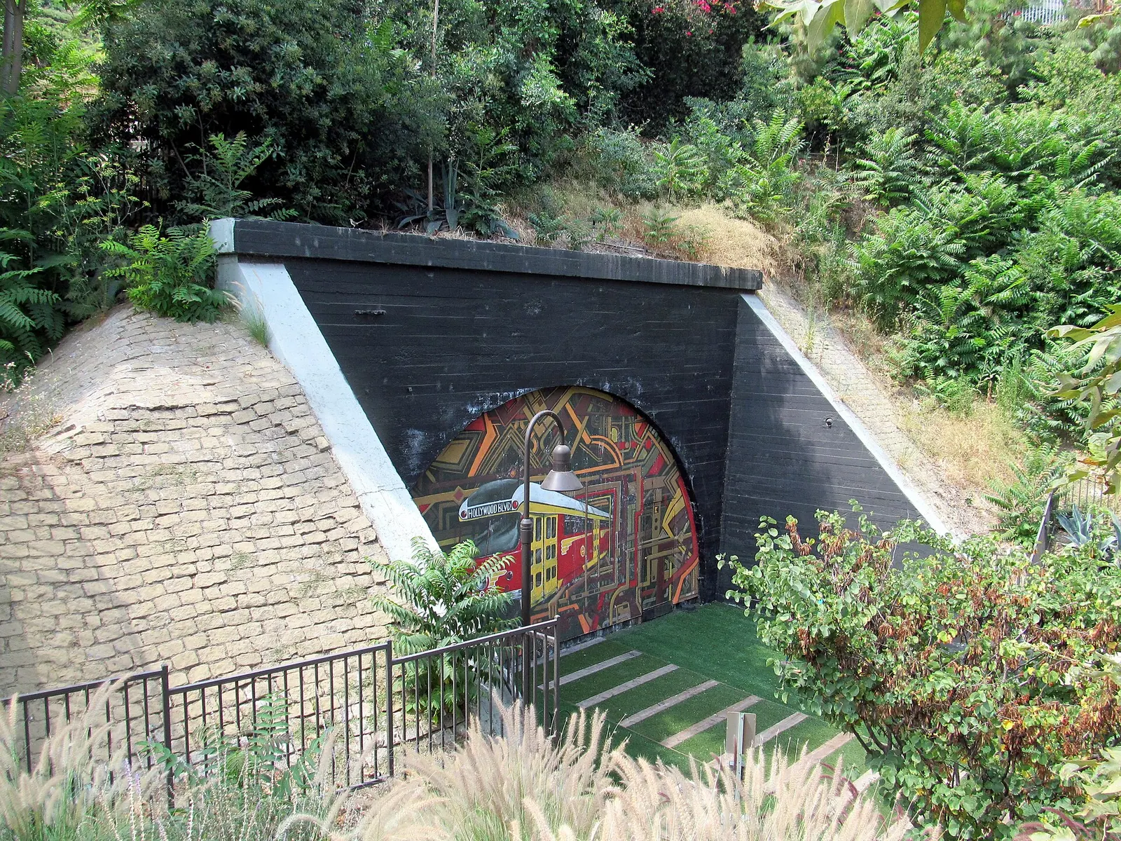 Hollywood Subway