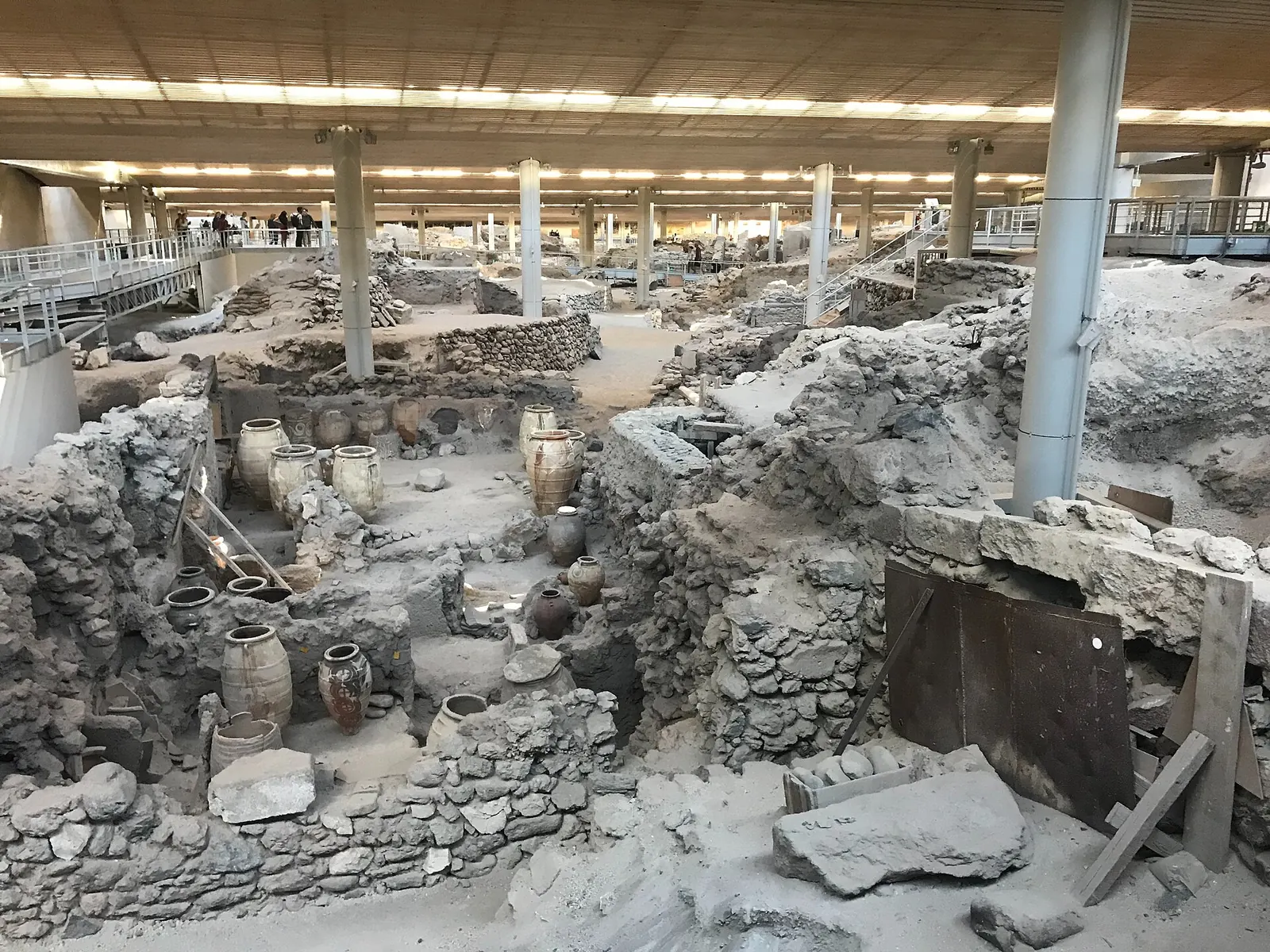 Akrotiri (prehistoric city)