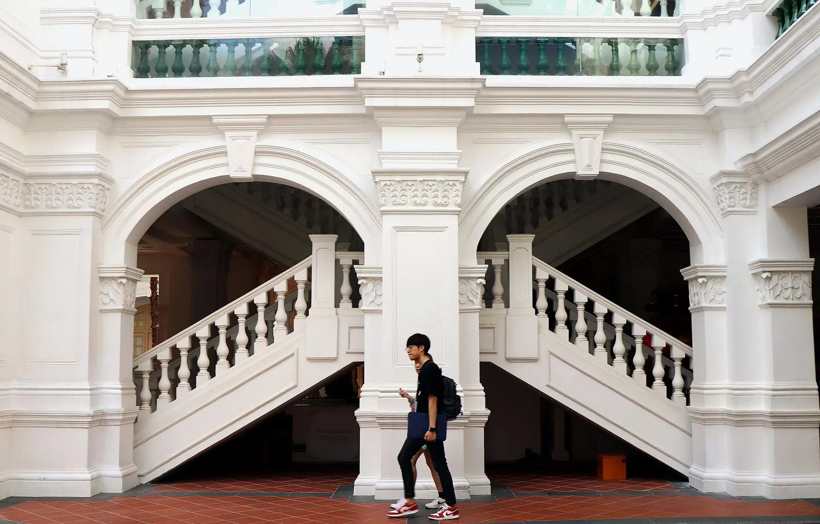 Raffles Hotel: (1887) Raffles Hotel