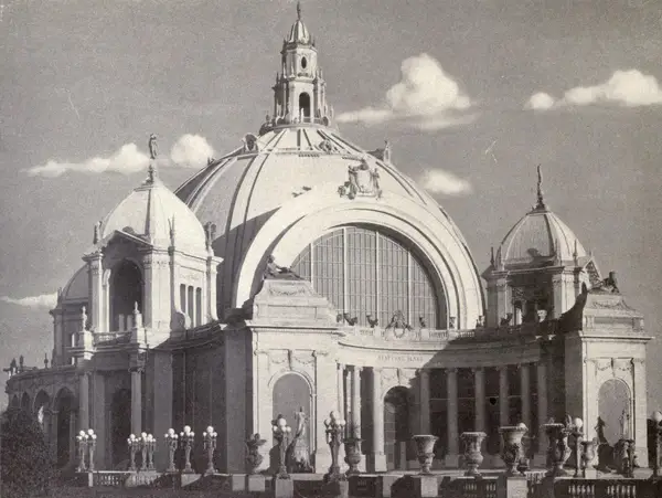Festival Hall Reid p.22