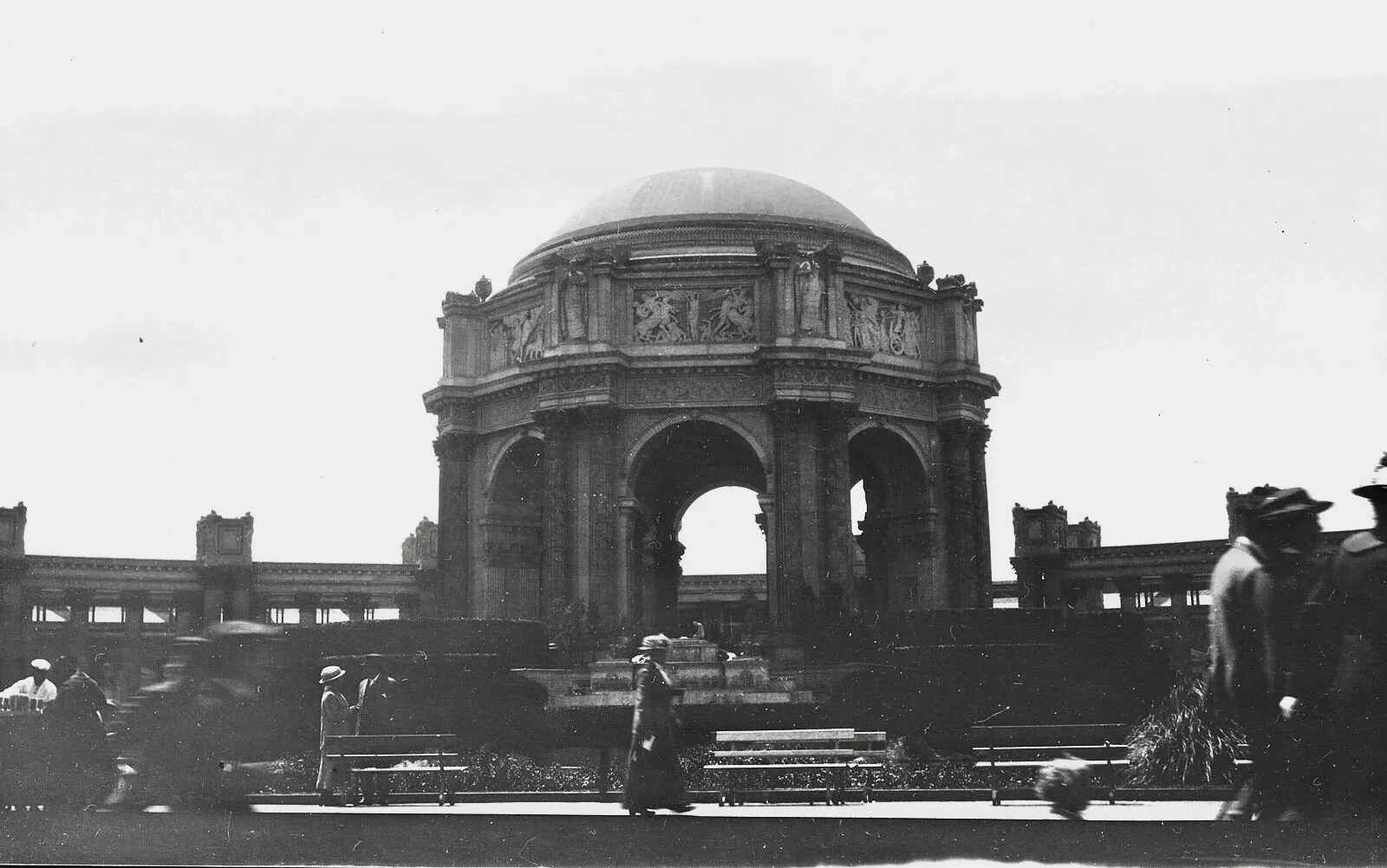 Panama-Pacific International Exposition: Bandstand at the Palace of Fine Arts at the Panama-Pacific International Exposition, 1915