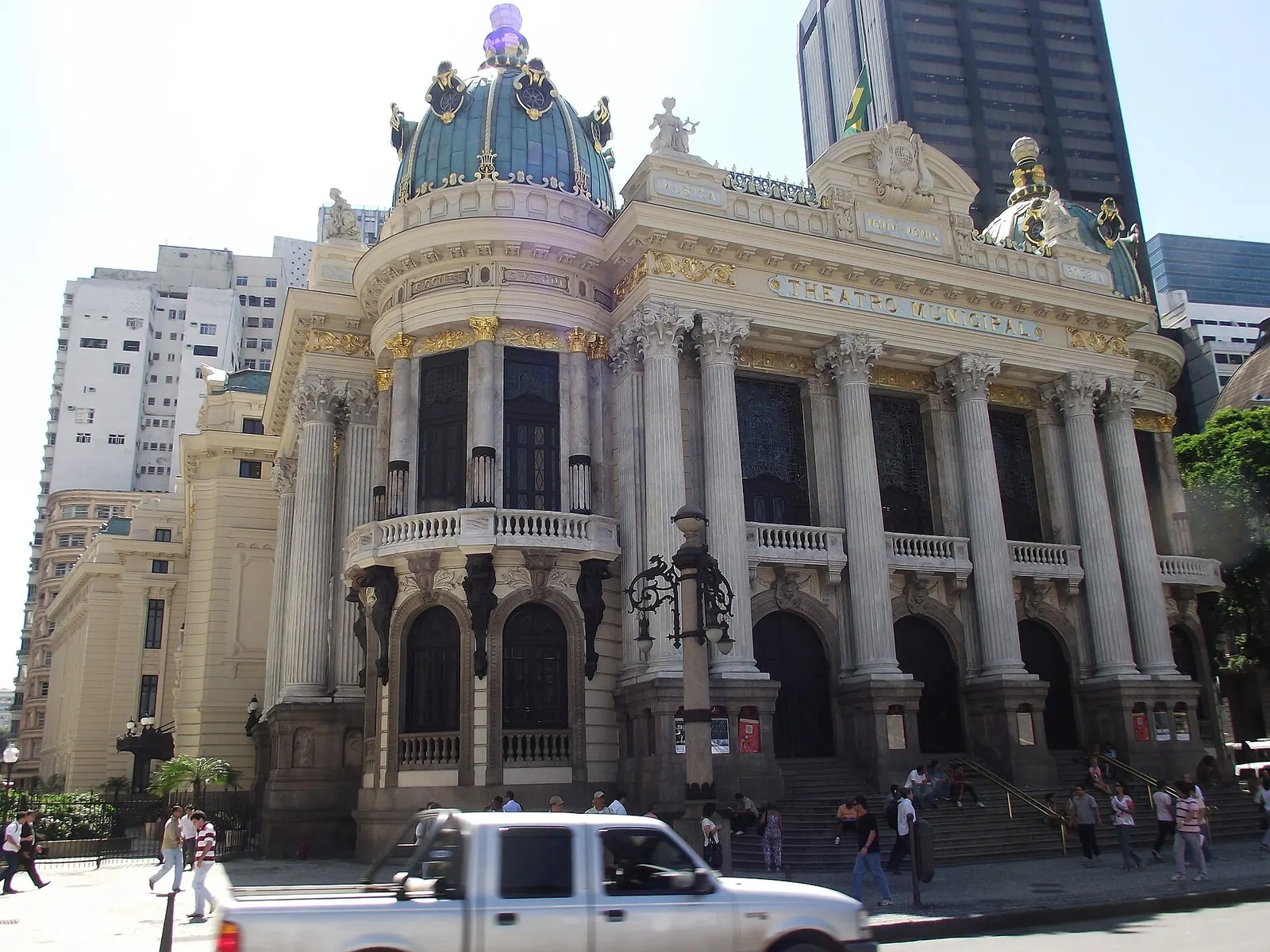 Theatro Municipal: A jóia do Rio de Janeiro. O Teatro Municipal. (5601824046)