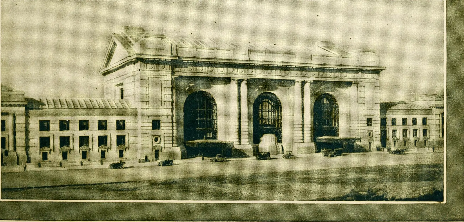 Union Station: Tours to the forty-second annual convention of the American Bankers' Association, Kansas City, Missouri, September 25 to 30, 1916 - three special trains via the New York Central Lines (1916) (14735638406)