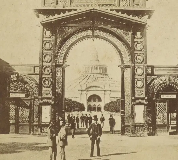 Main gate with the Rotunde behind, 1873