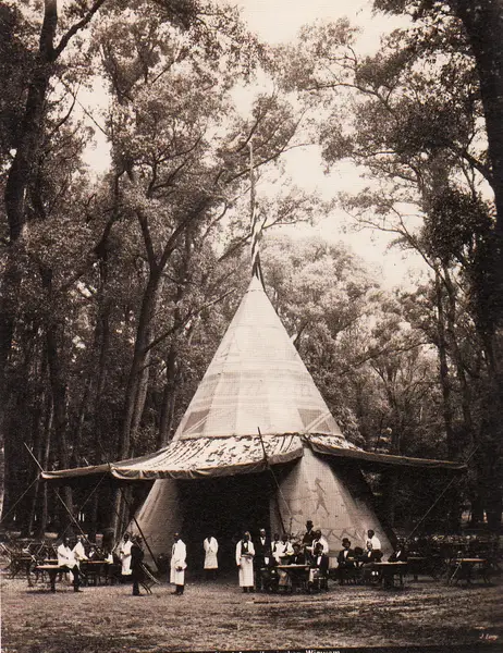 Nordamerikanischer Wigwam Expo